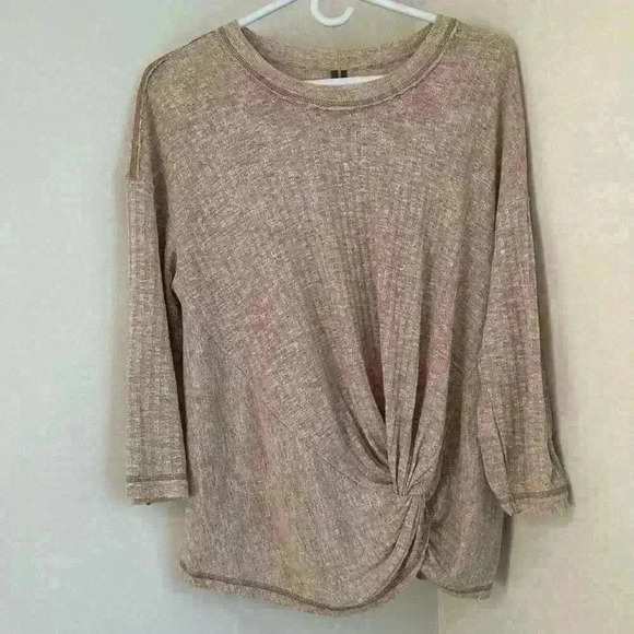 Anthropologie Front Knot Shirt Size Med Oatmeal Color - Picture 1 of 8